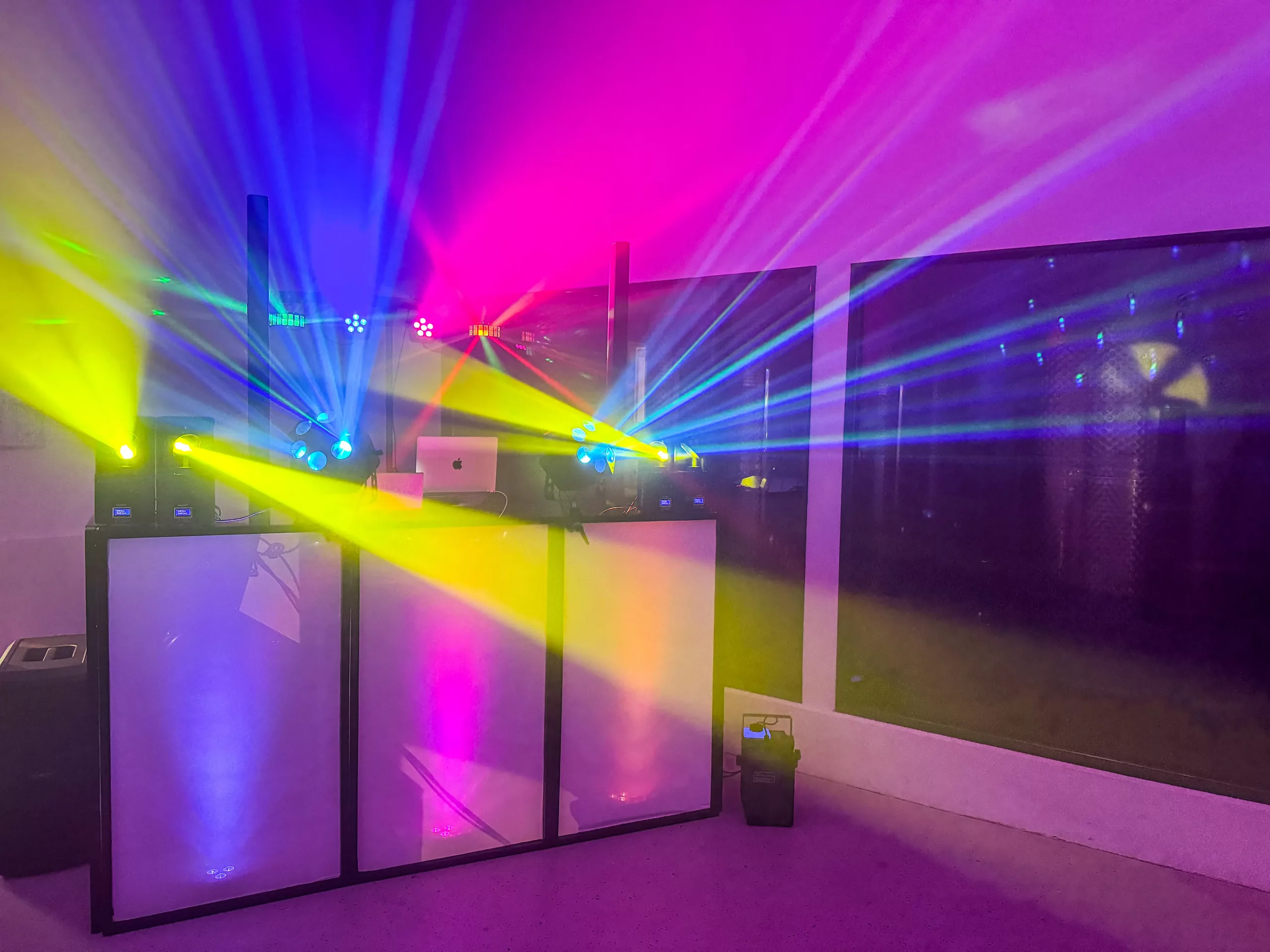 DJ Setup von DJ Alexander Pavel in Franken