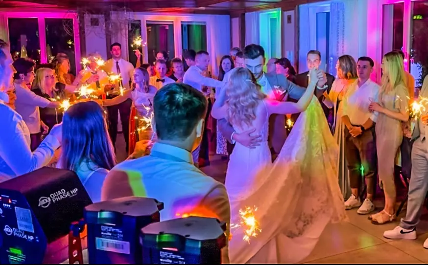 Hochzeitstanz mit DJ Alexander Pavel im Distlerhof im Nürnberger Land