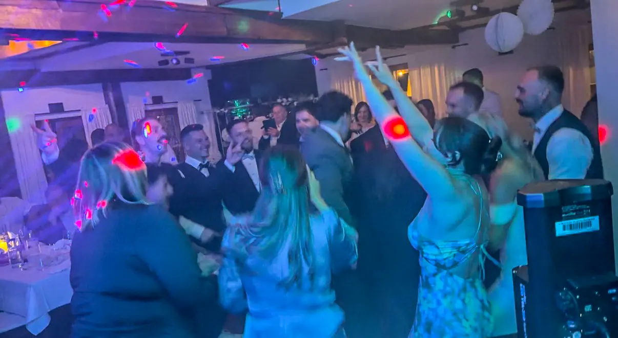 Hochzeits-Party mit DJ Alexander Pavel in Schlosswirtschaft Heitzenhofen